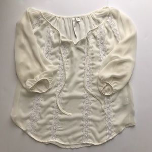 LC Lauren Conrad Ivory boho peasant blouse